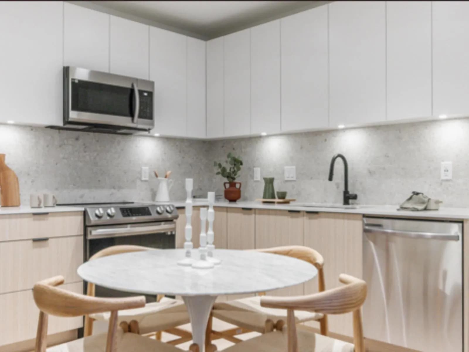 #228 20769 FRASER HIGHWAY, Langley, BC photo 5