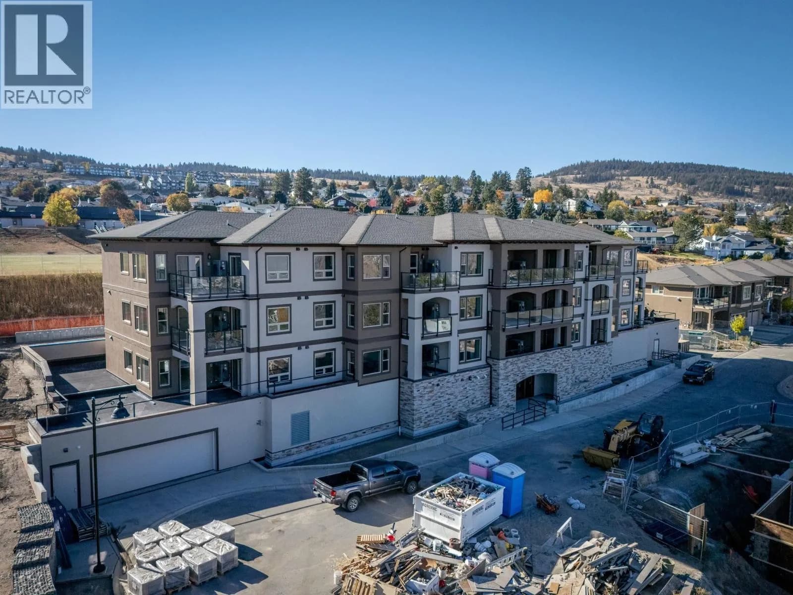 #101 2171 Van Horne Drive, Kamloops, BC photo 1