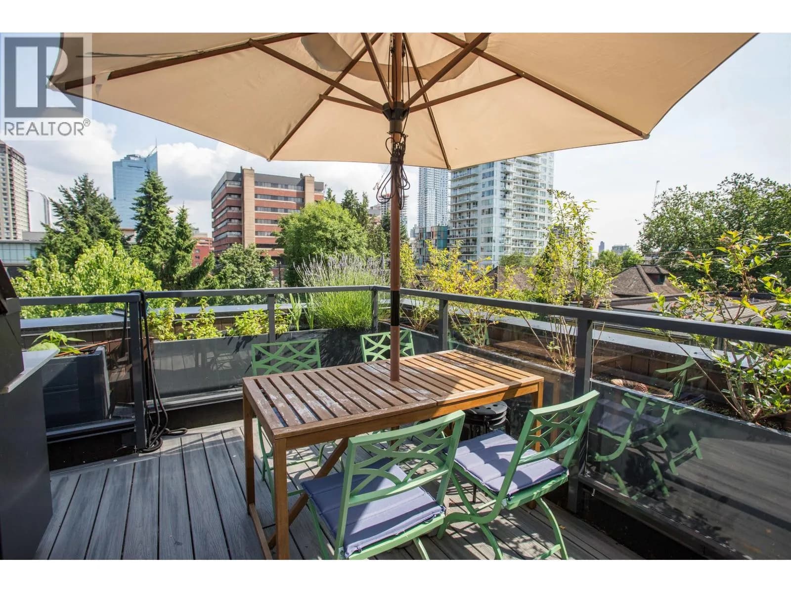 1152 COMOX STREET, Vancouver