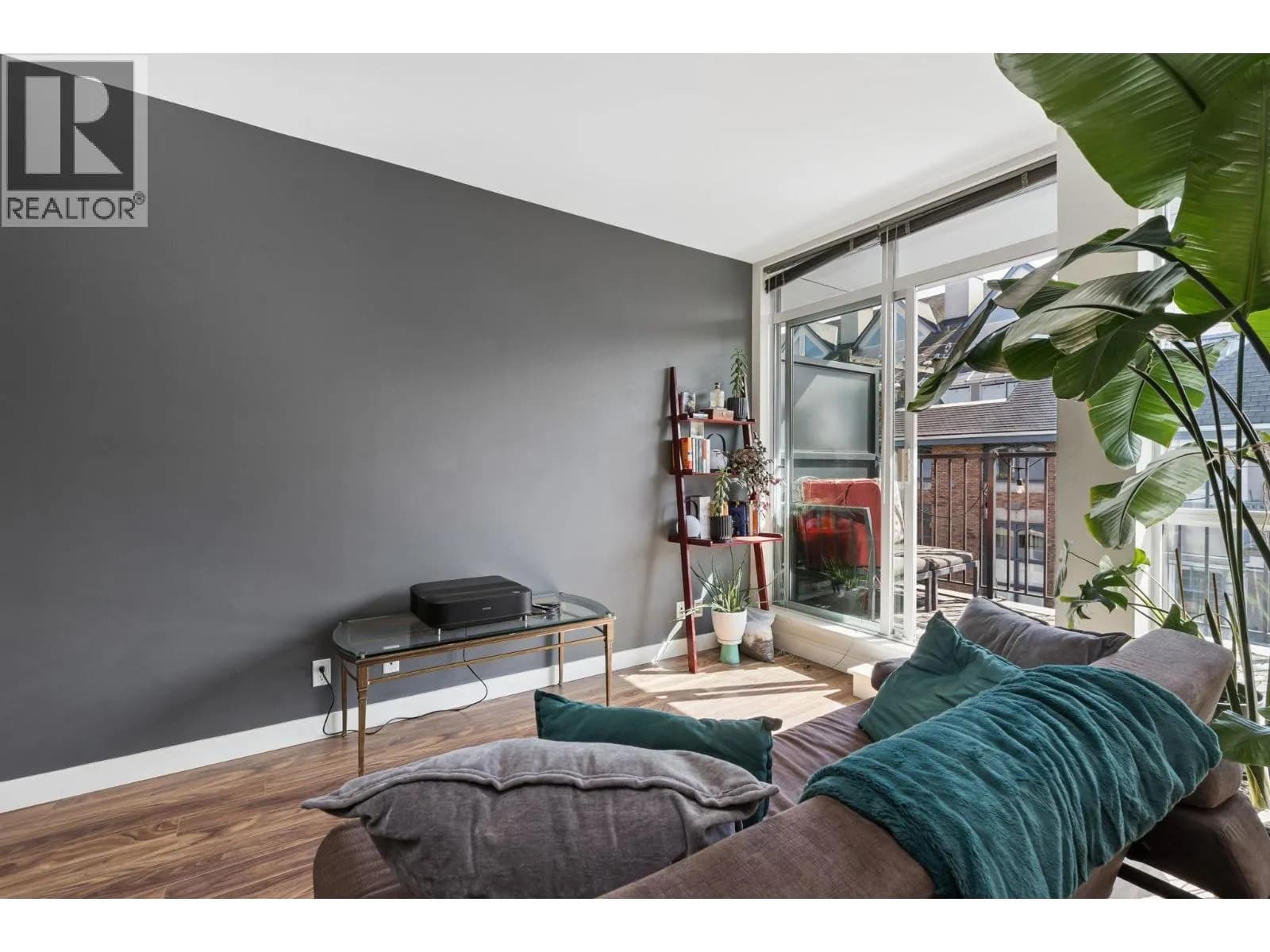 #406 2511 QUEBEC STREET, Vancouver, BC photo 4