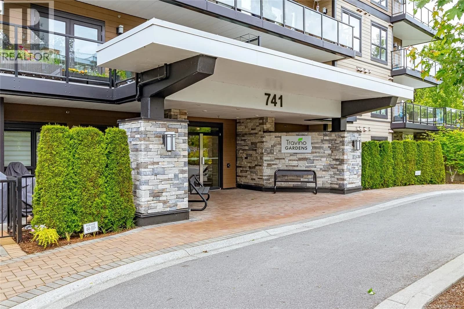 #109 741 Travino Lane, Saanich, BC photo 4
