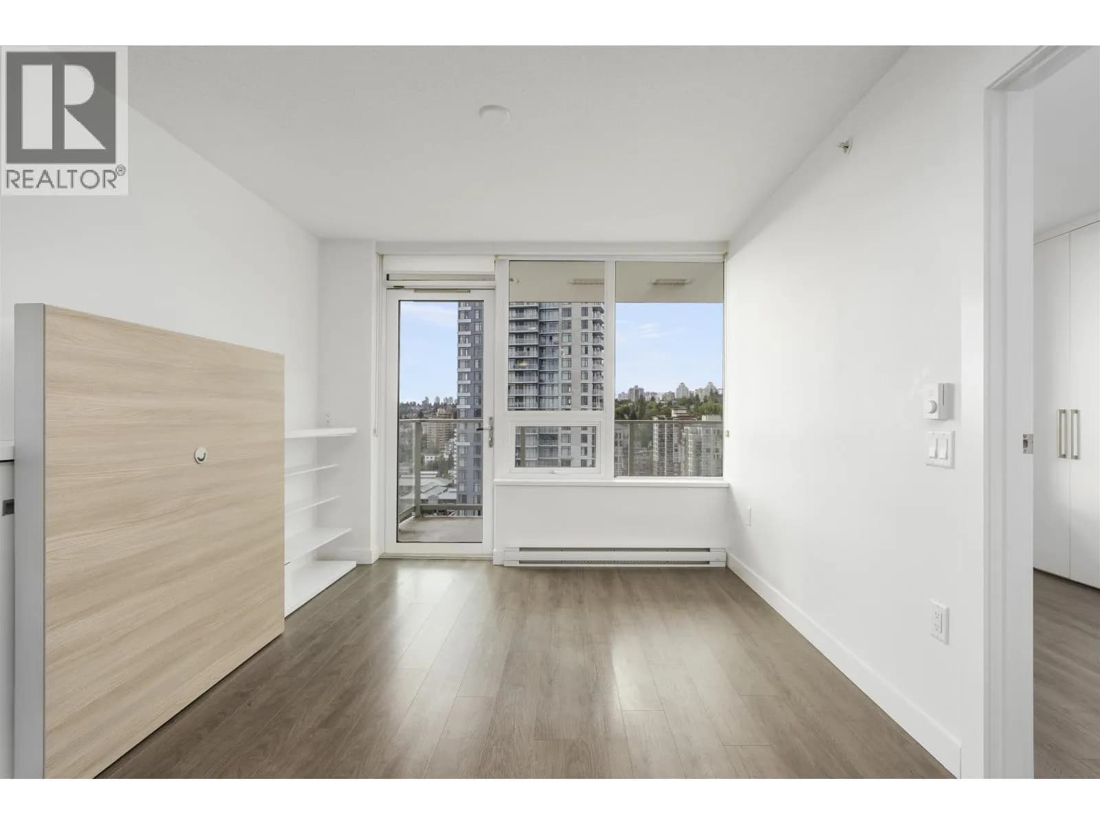 #1803 988 QUAYSIDE DRIVE, New Westminster, BC photo 4