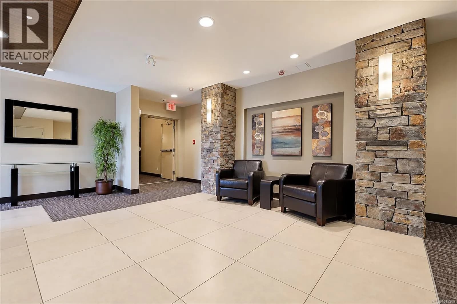 #406 623 Treanor Ave, Langford, BC photo 3