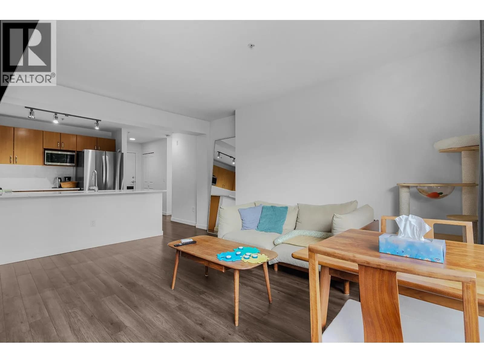 #309 200 KLAHANIE DRIVE, Port Moody, BC photo 2