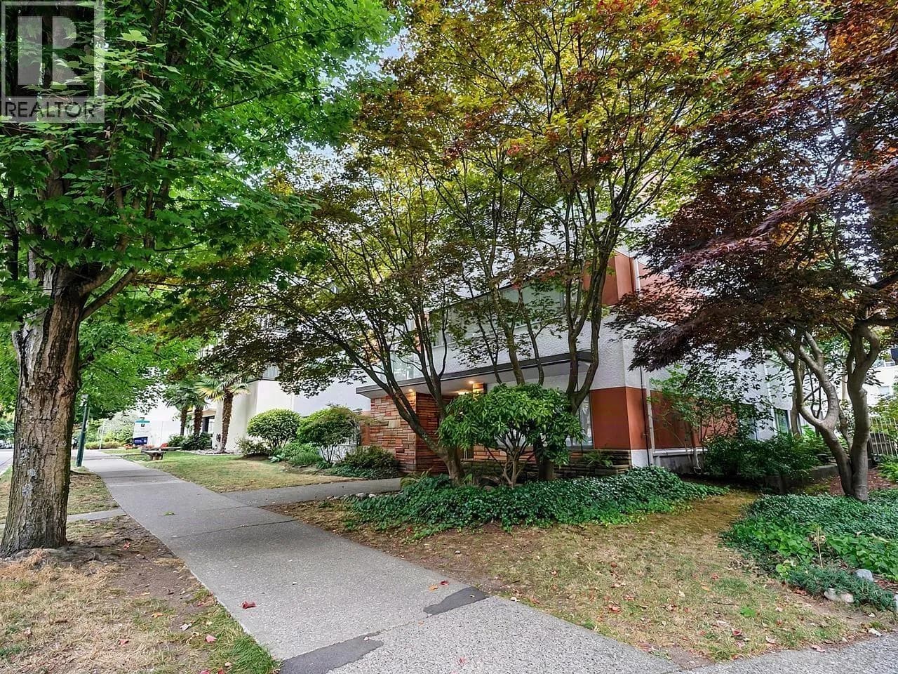 #105 1879 BARCLAY STREET, Vancouver, BC photo 3