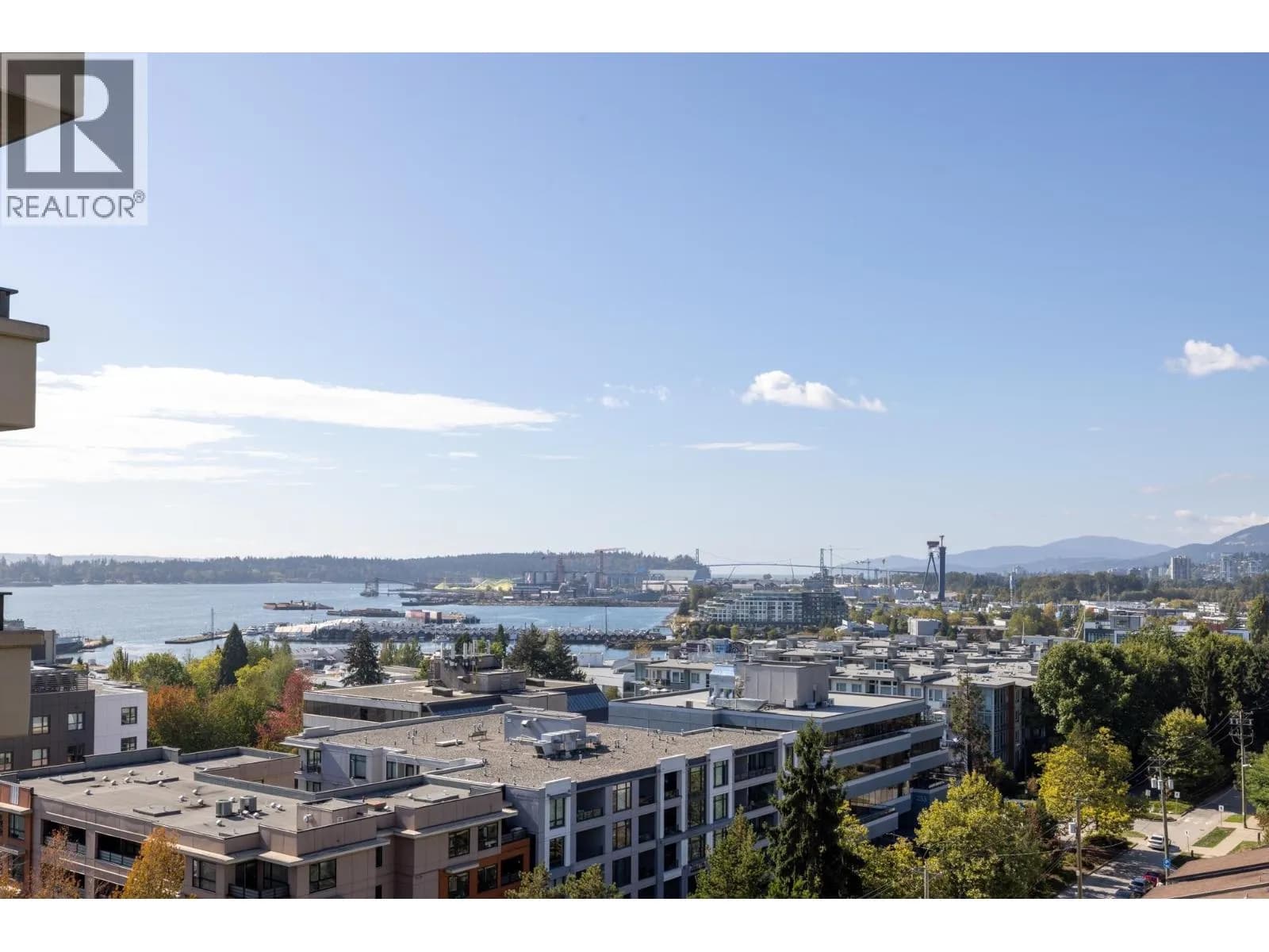 170 W 1ST STREET, North Vancouver