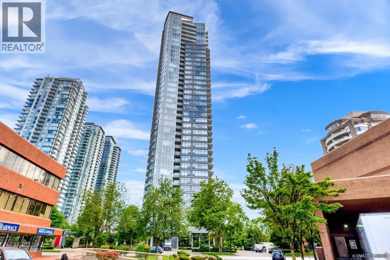 #702 4880 BENNETT STREET, Burnaby, BC photo 3