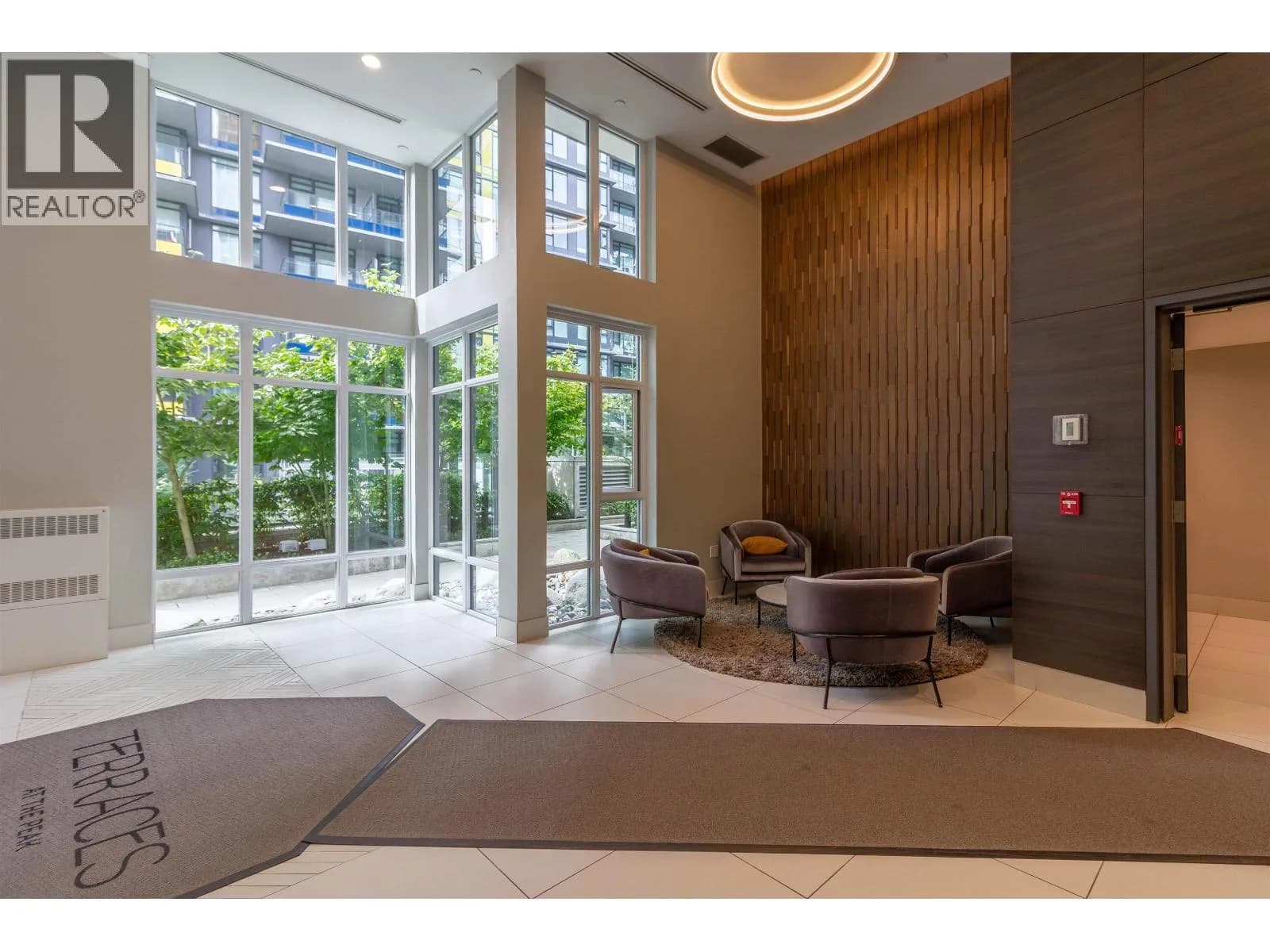 #201 8940 UNIVERSITY CRESCENT, Burnaby, BC photo 3