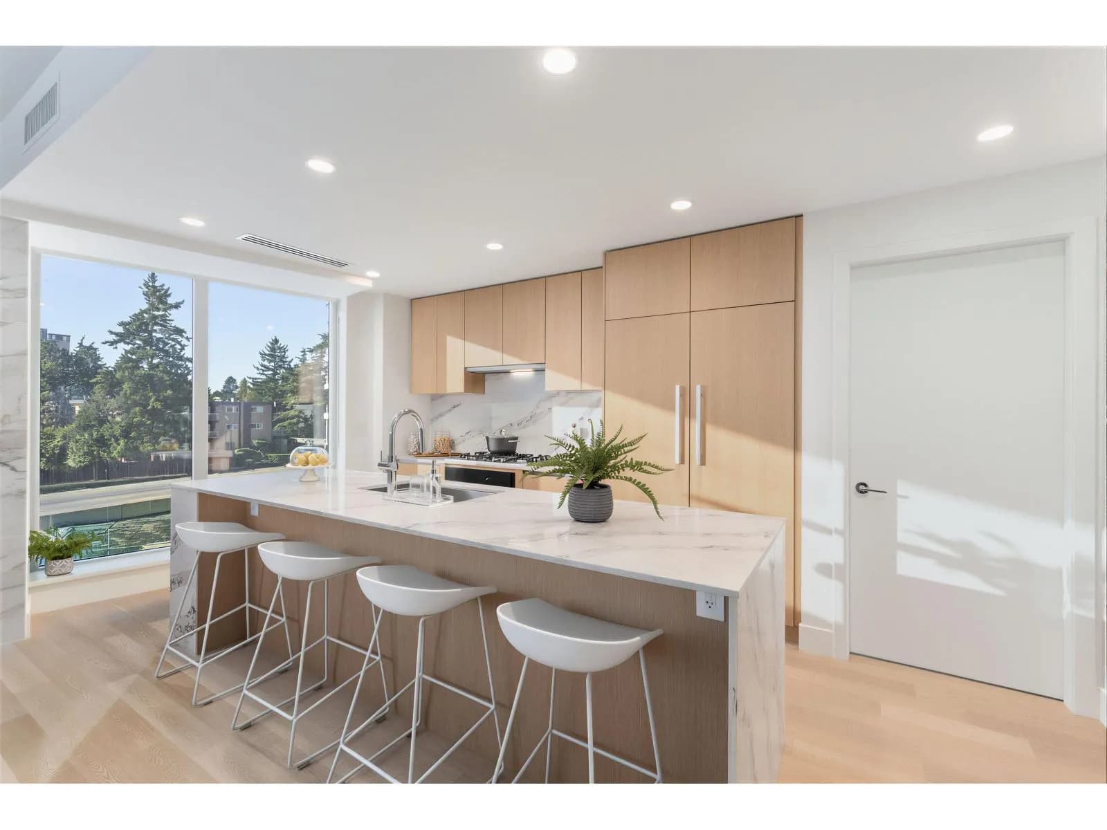 1475 FOSTER STREET, Surrey