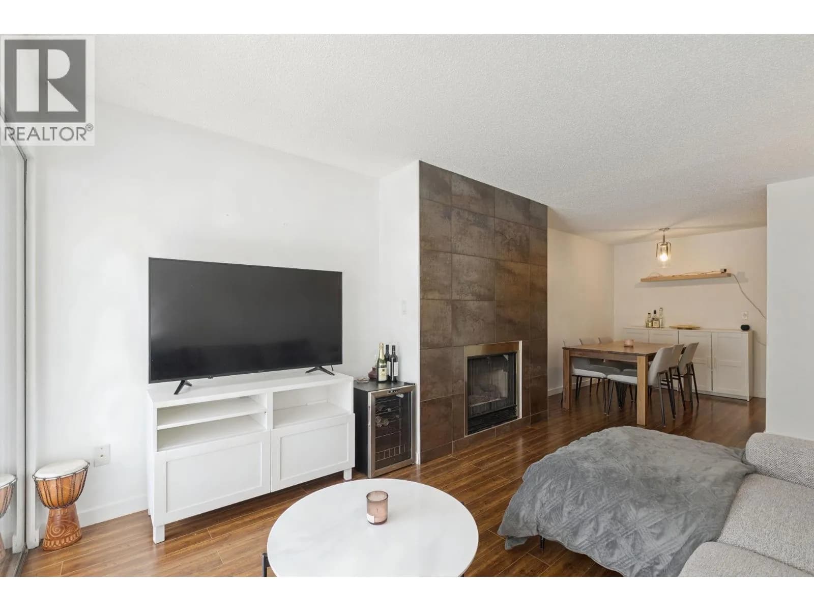 #204 1155 ROSS RD, North Vancouver, BC photo 5