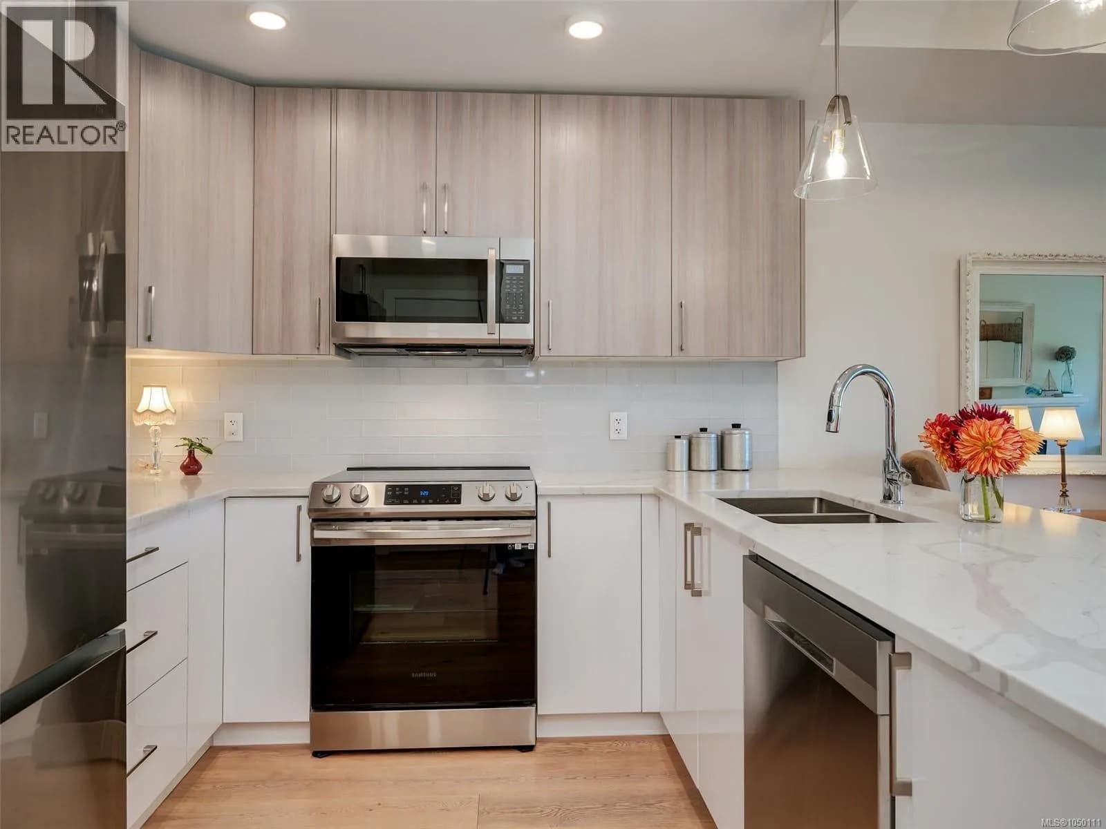 #308 7098 Wallace Dr, Central Saanich, BC photo 5