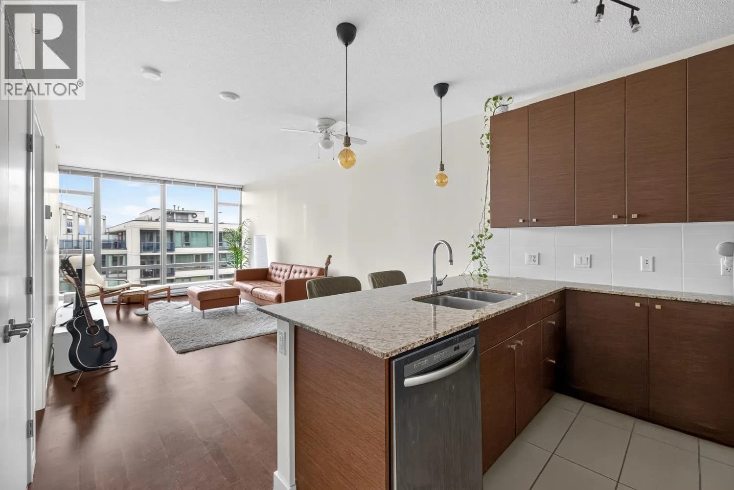 #1507 7360 ELMBRIDGE WAY, Richmond, BC photo 2