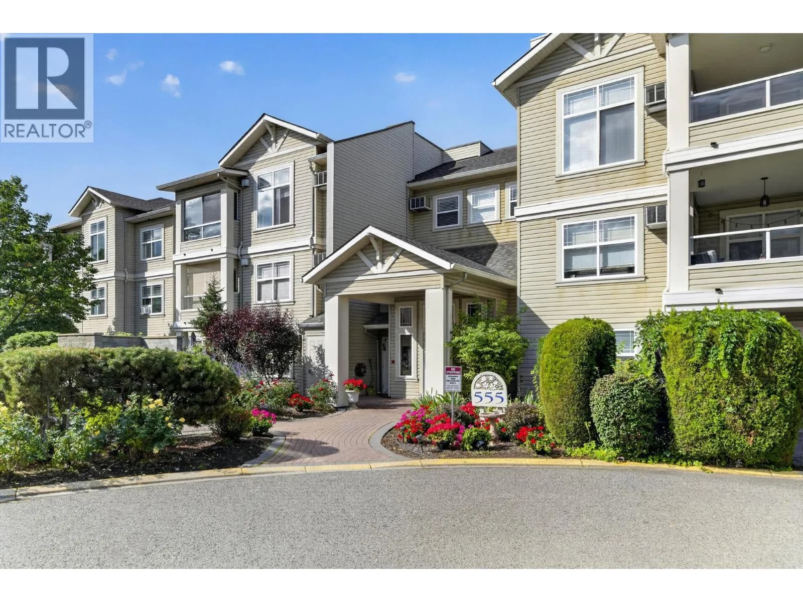 555 Houghton Road, Kelowna