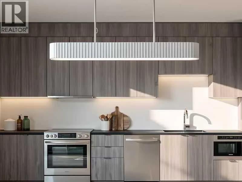 #201 5490 ASH STREET, Vancouver, BC photo 4