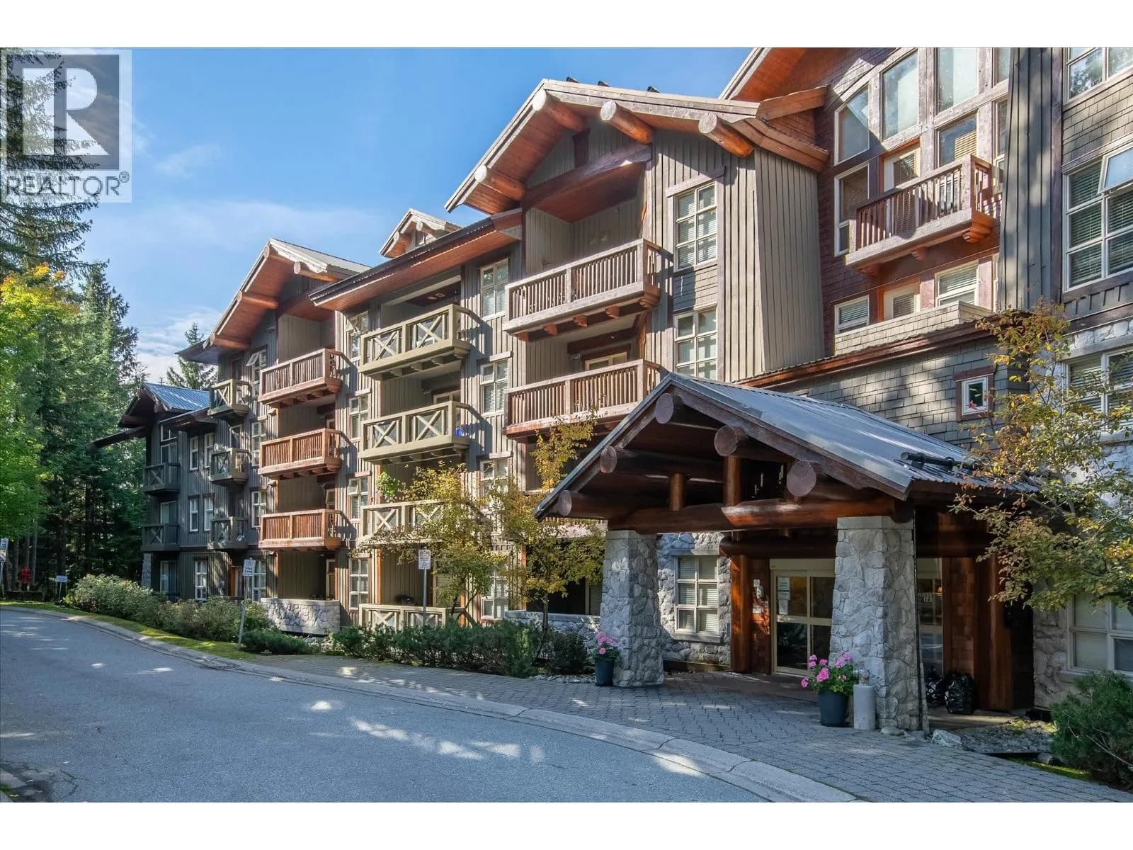 4660 BLACKCOMB WAY, Whistler