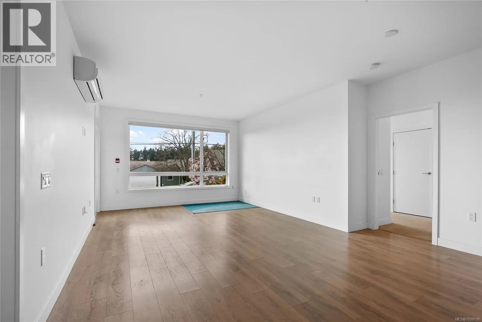 #105 300 Belmont Rd, Colwood, BC photo 5