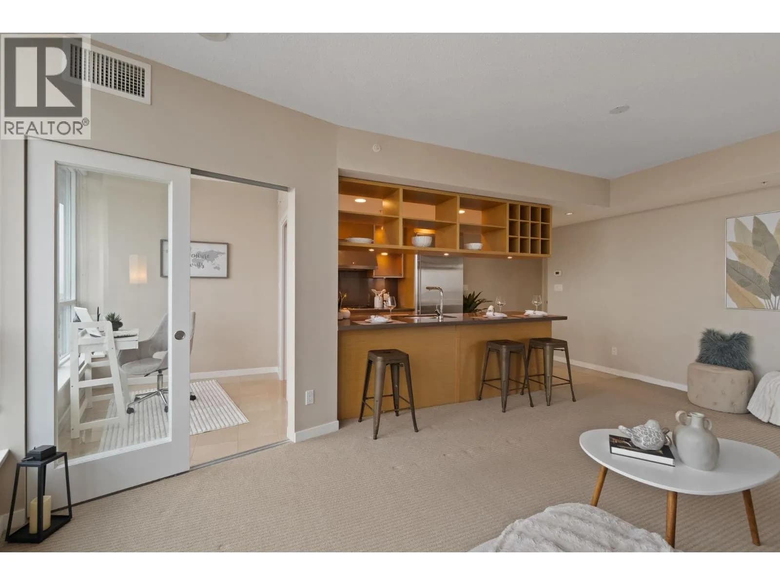#3104 833 SEYMOUR STREET, Vancouver, BC photo 2
