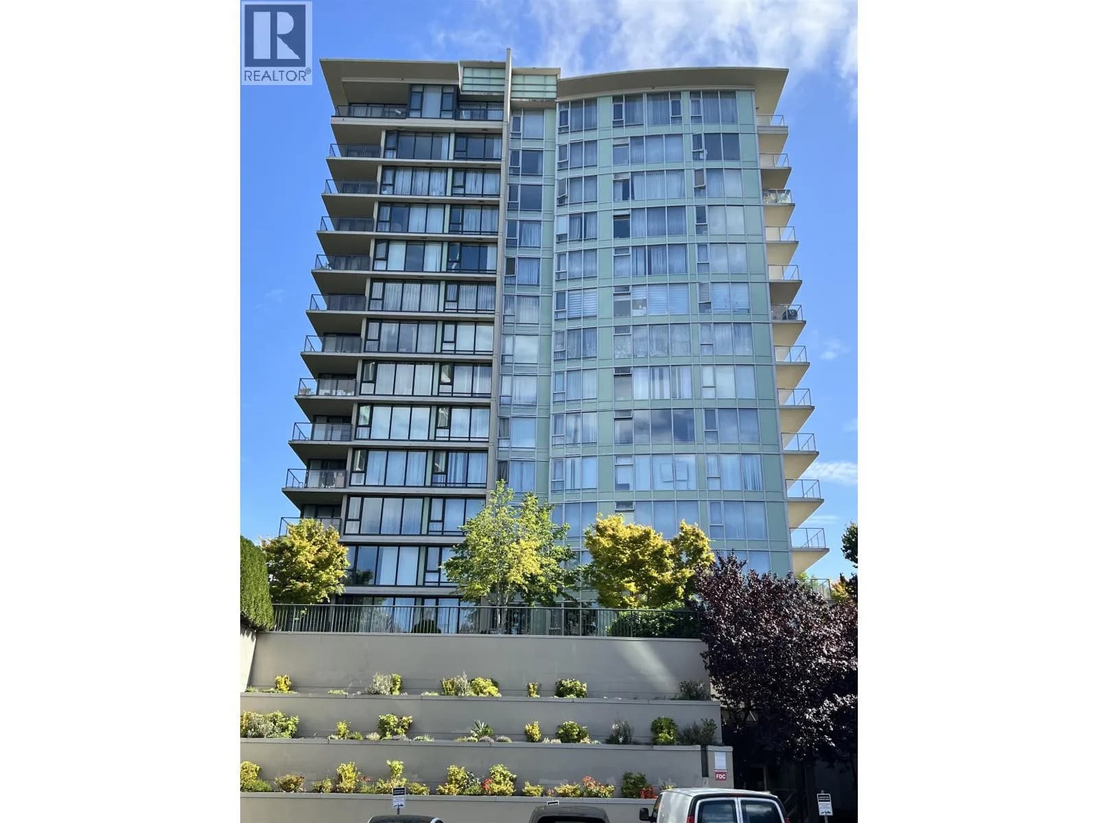 #1702 5068 KWANTLEN STREET, Richmond, BC photo 2