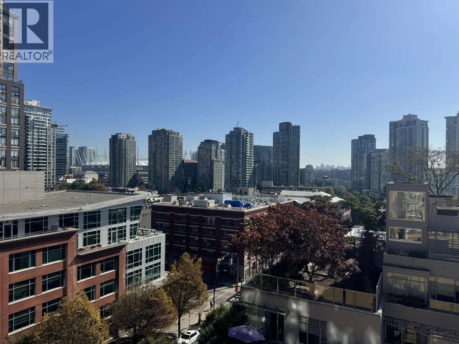 #903 488 HELMCKEN STREET, Vancouver, BC photo 3