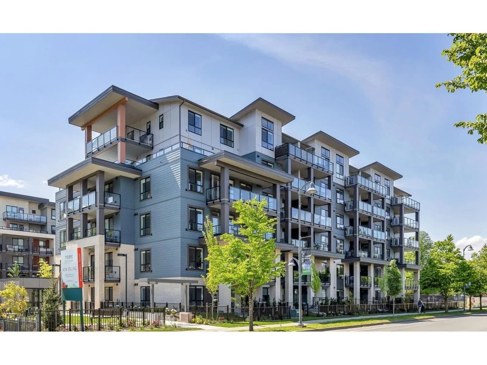 45497 CAMPUS DRIVE, Chilliwack
