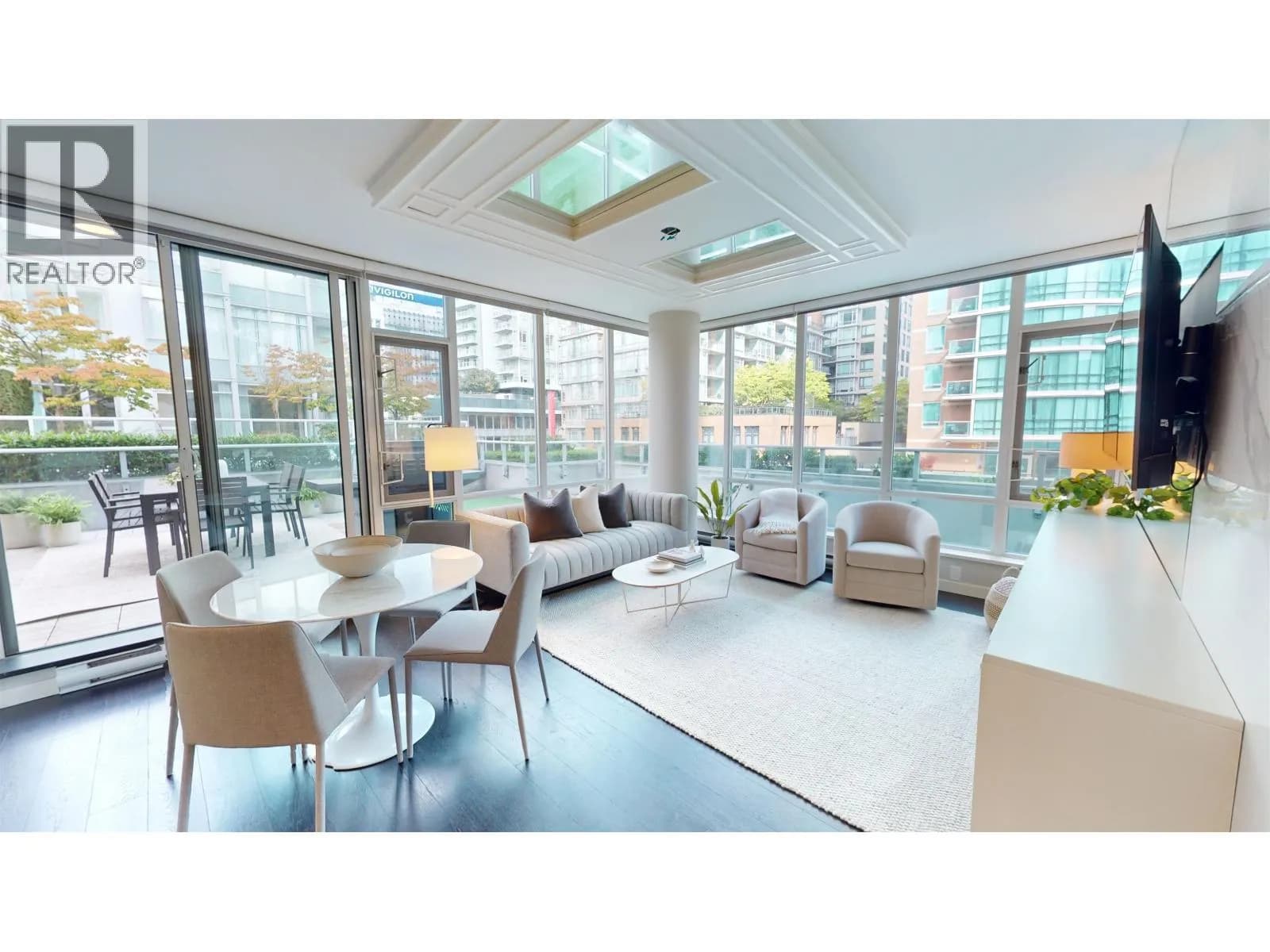 833 HOMER STREET, Vancouver