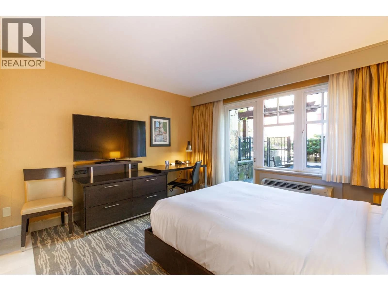 #161 4050 WHISTLER WAY, Whistler, BC photo 3