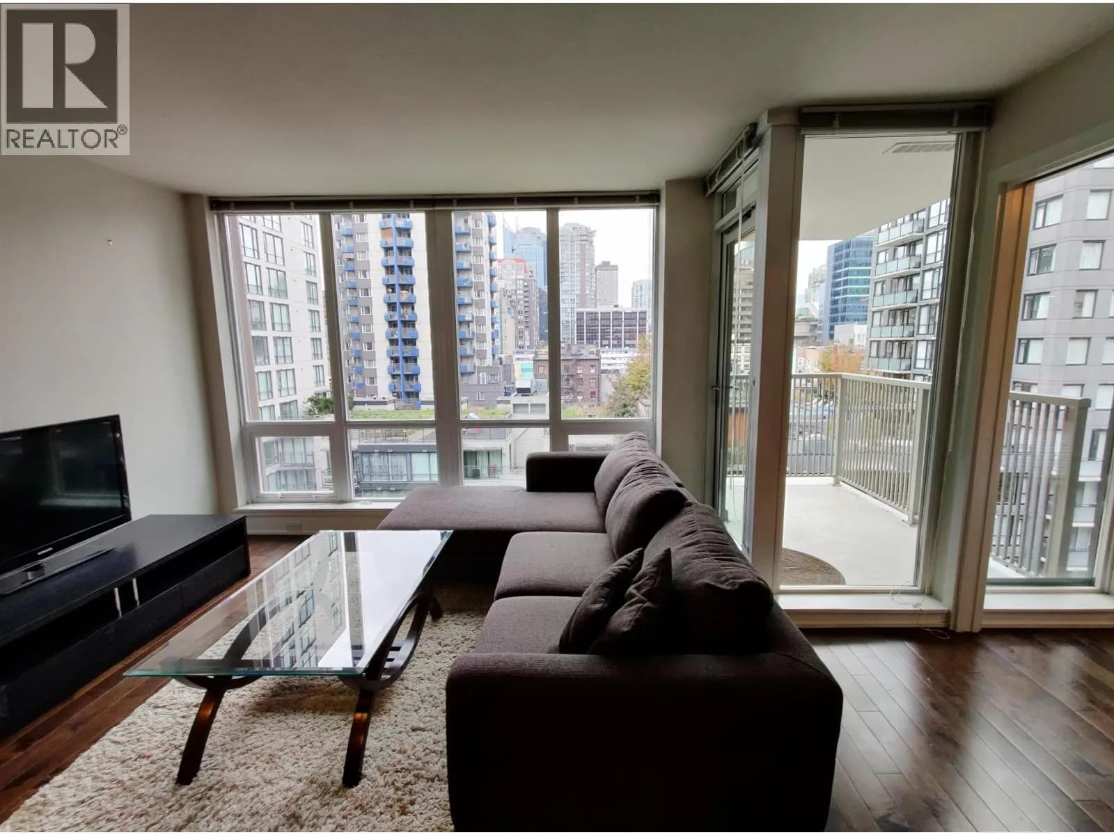 #1002 1055 RICHARDS STREET, Vancouver, BC photo 2