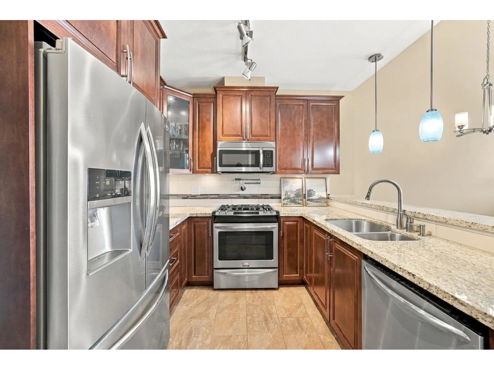 #617B 8157 207 STREET, Langley, BC photo 3