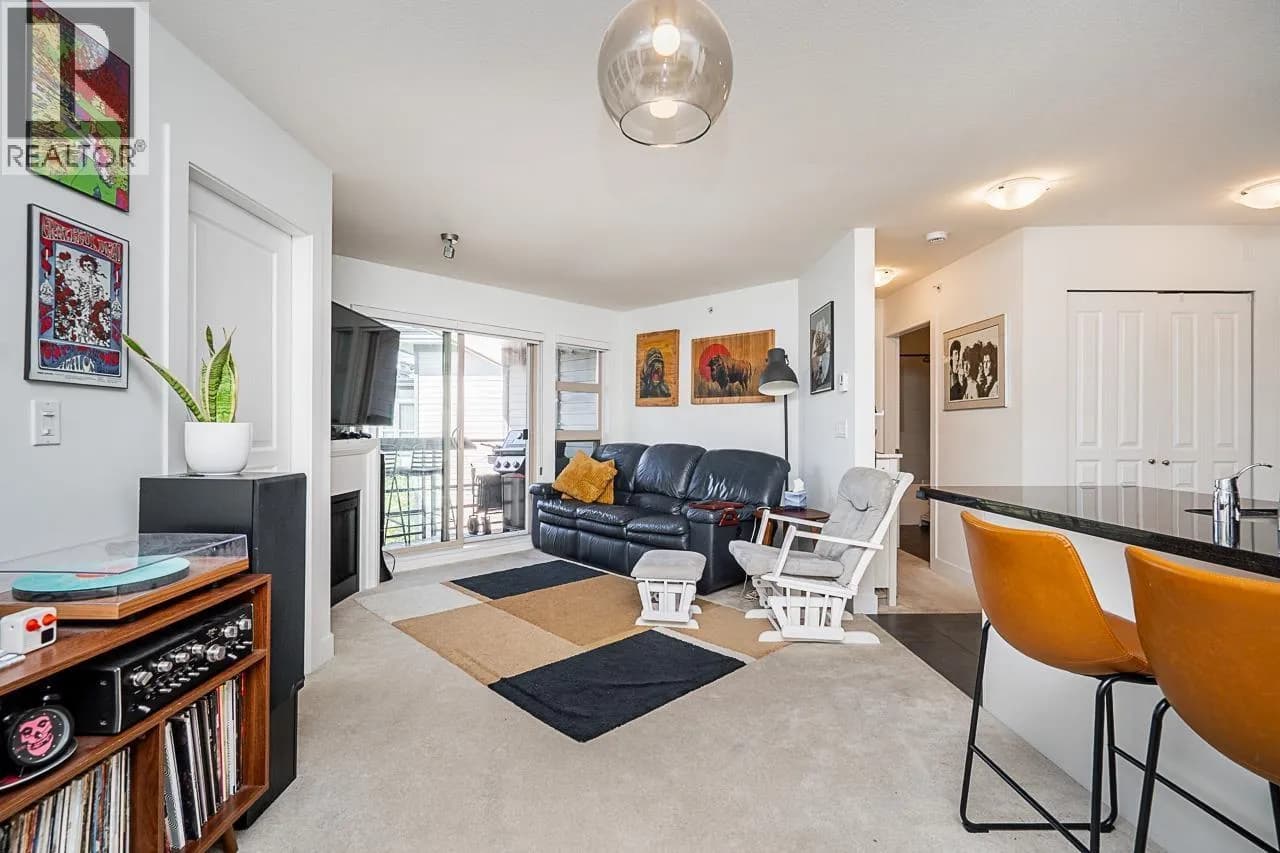 738 E 29TH AVENUE, Vancouver