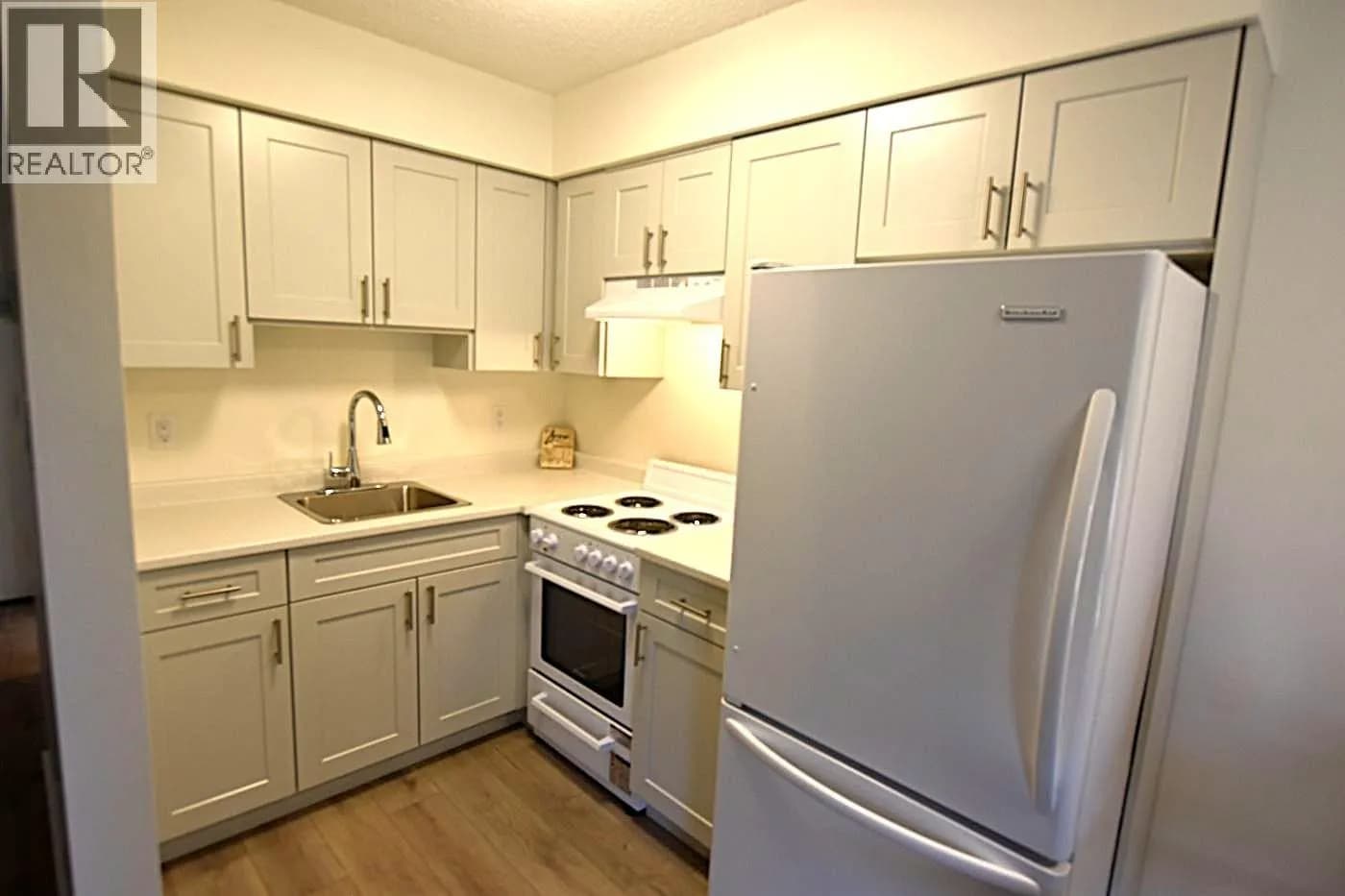 #319 7377 SALISBURY AVENUE, Burnaby, BC photo 2