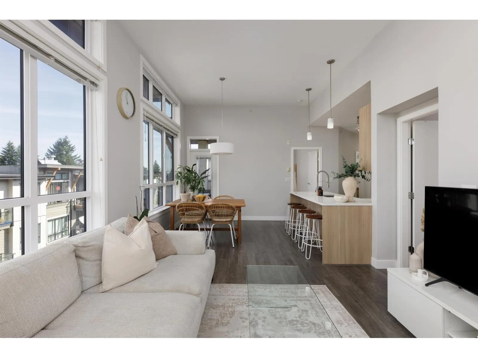 #407 10477 154 STREET, Surrey, BC photo 5