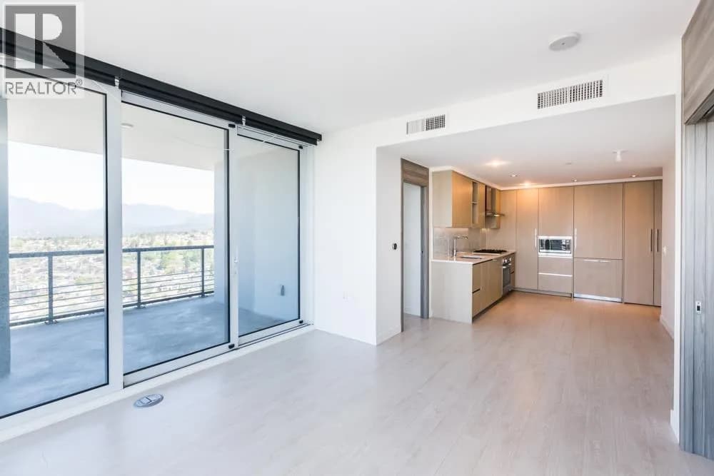 #3002 4720 LOUGHEED HIGHWAY, Burnaby, BC photo 2