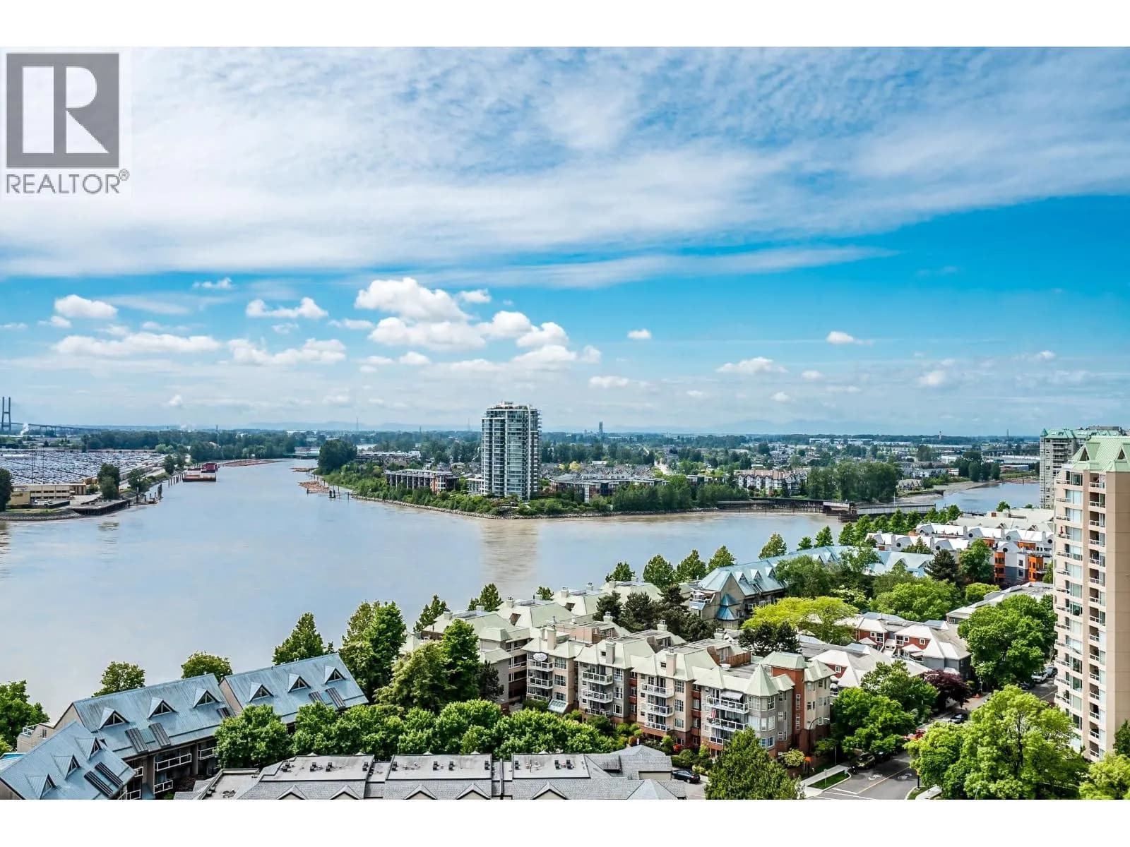 988 QUAYSIDE DRIVE, New Westminster