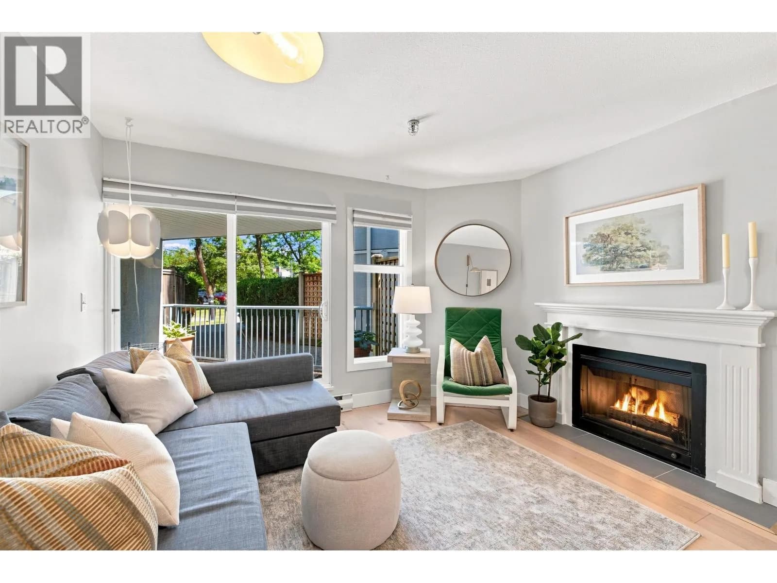2020 W 8TH AVENUE, Vancouver