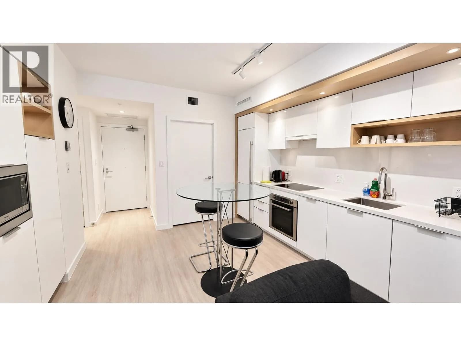 1661 QUEBEC STREET, Vancouver