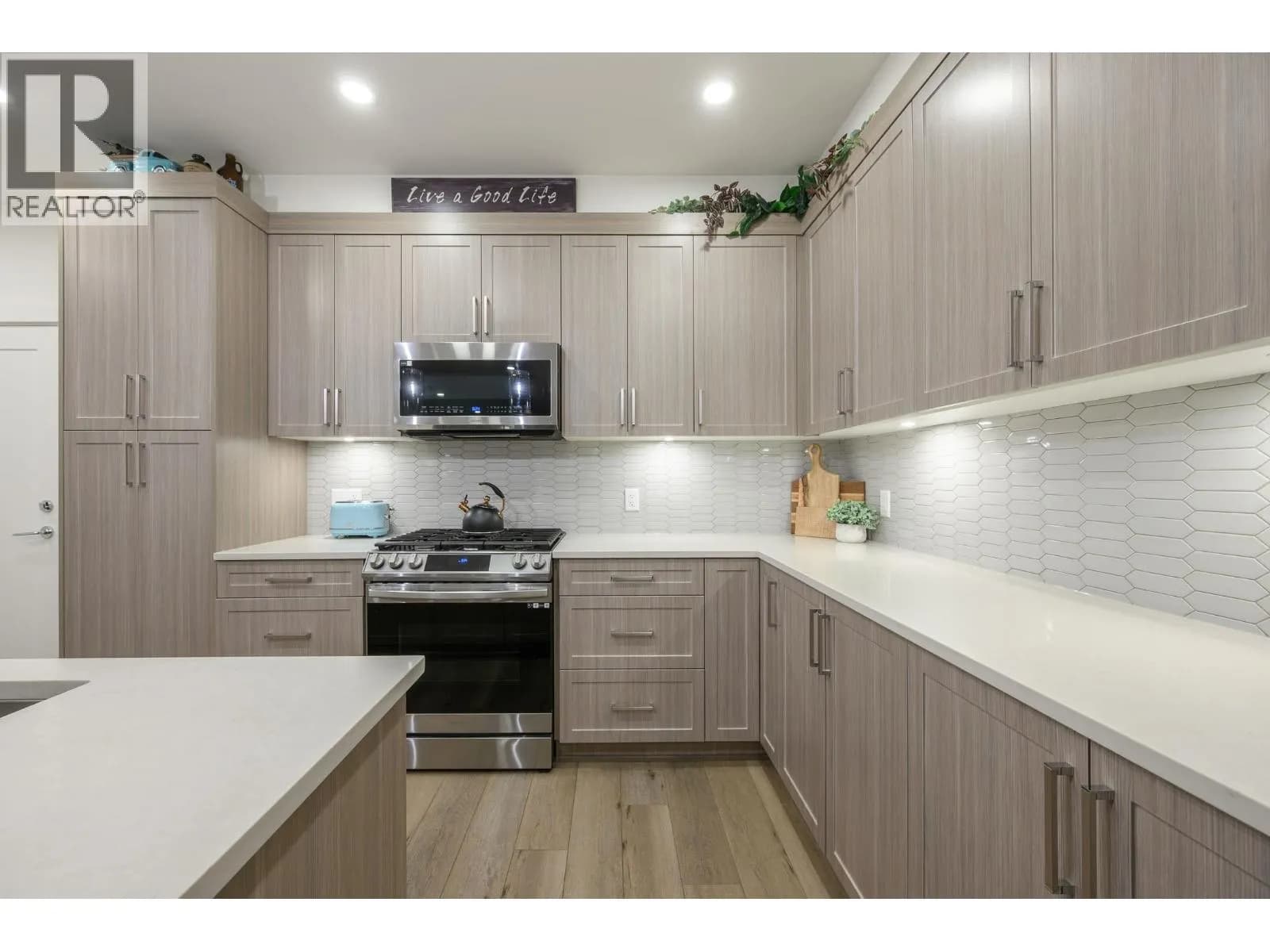 #316 22633 SELKIRK AVENUE, Maple Ridge, BC photo 5