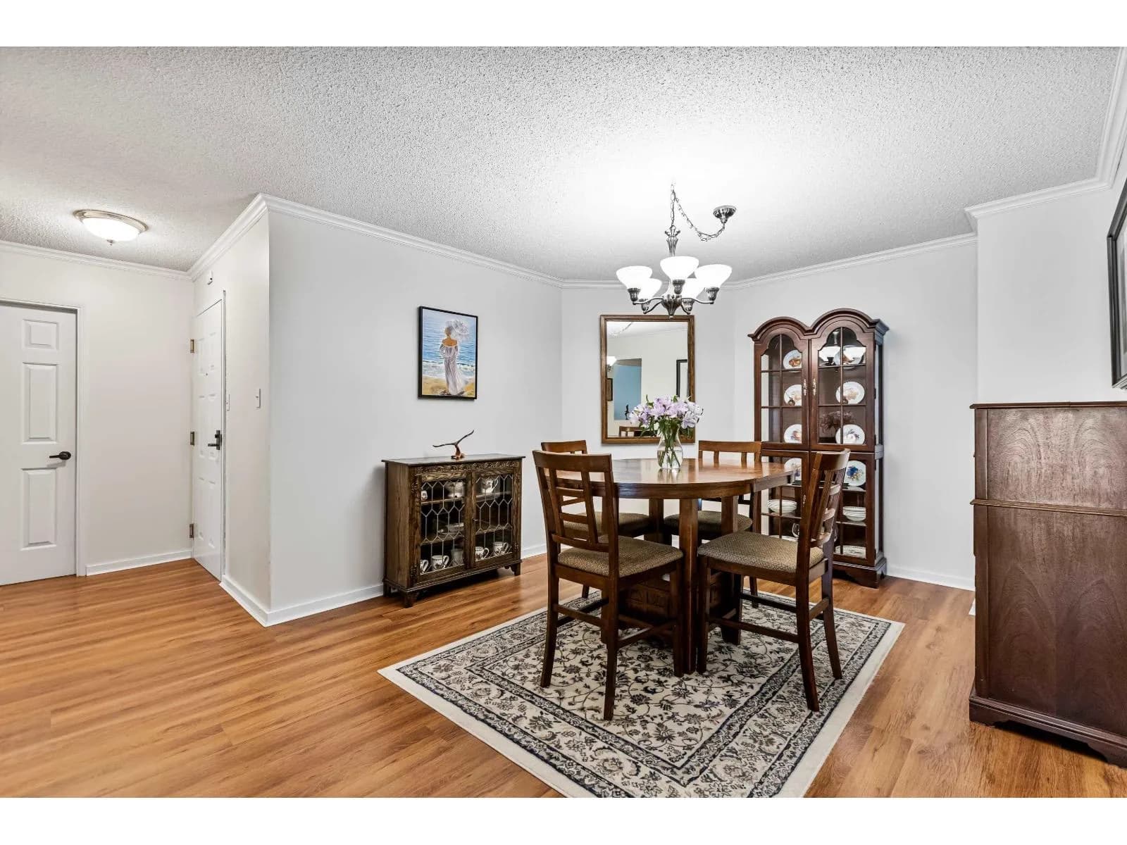 #204 1458 BLACKWOOD STREET, White Rock, BC photo 2