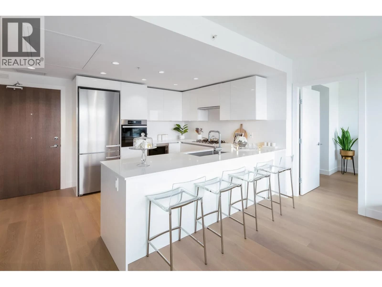 #605 5788 GILBERT ROAD, Richmond, BC photo 5