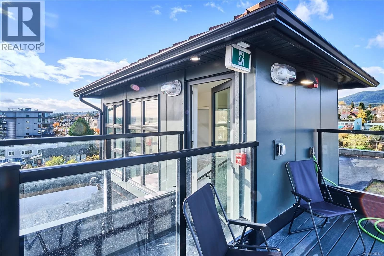 #304 45 Haliburton St, Nanaimo, BC photo 3