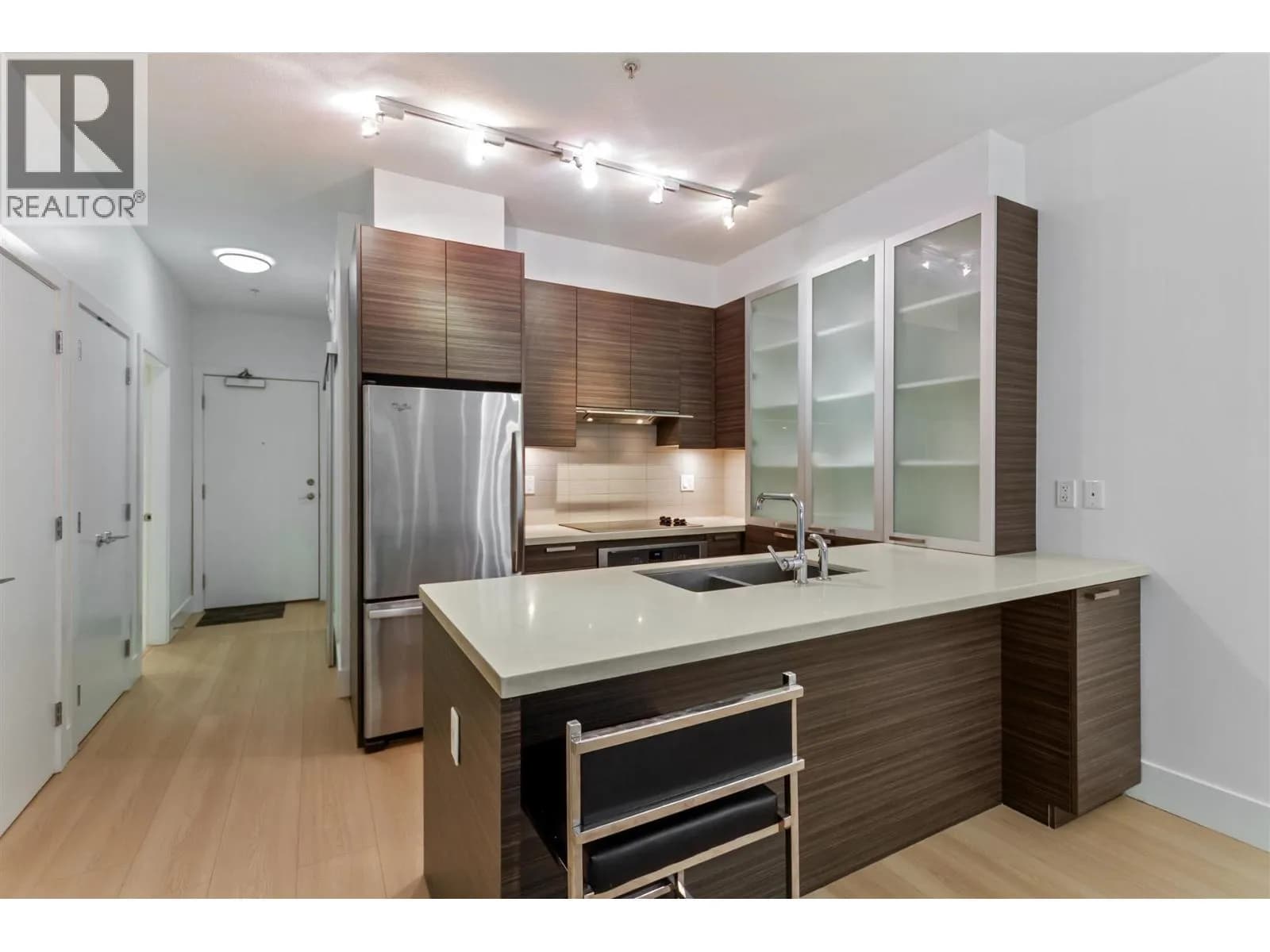 #208 3606 ALDERCREST DRIVE, North Vancouver, BC photo 3