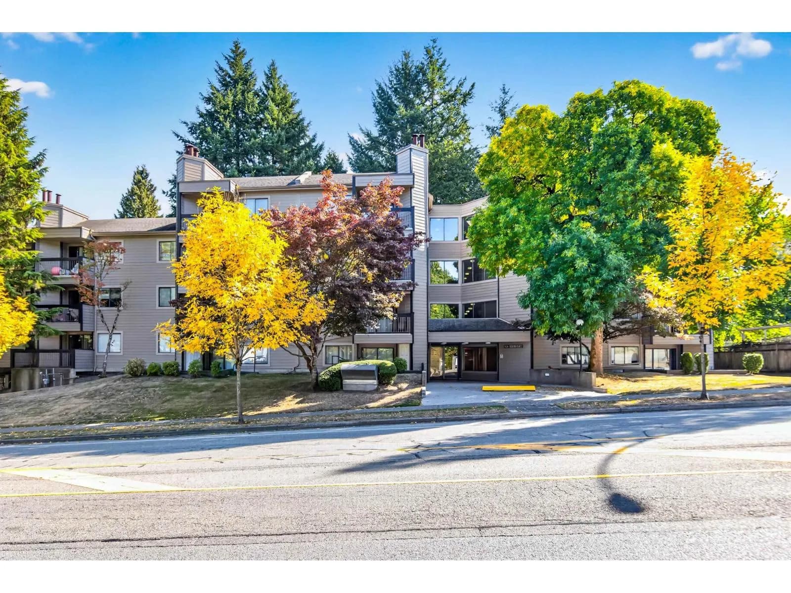 10530 154 STREET, Surrey