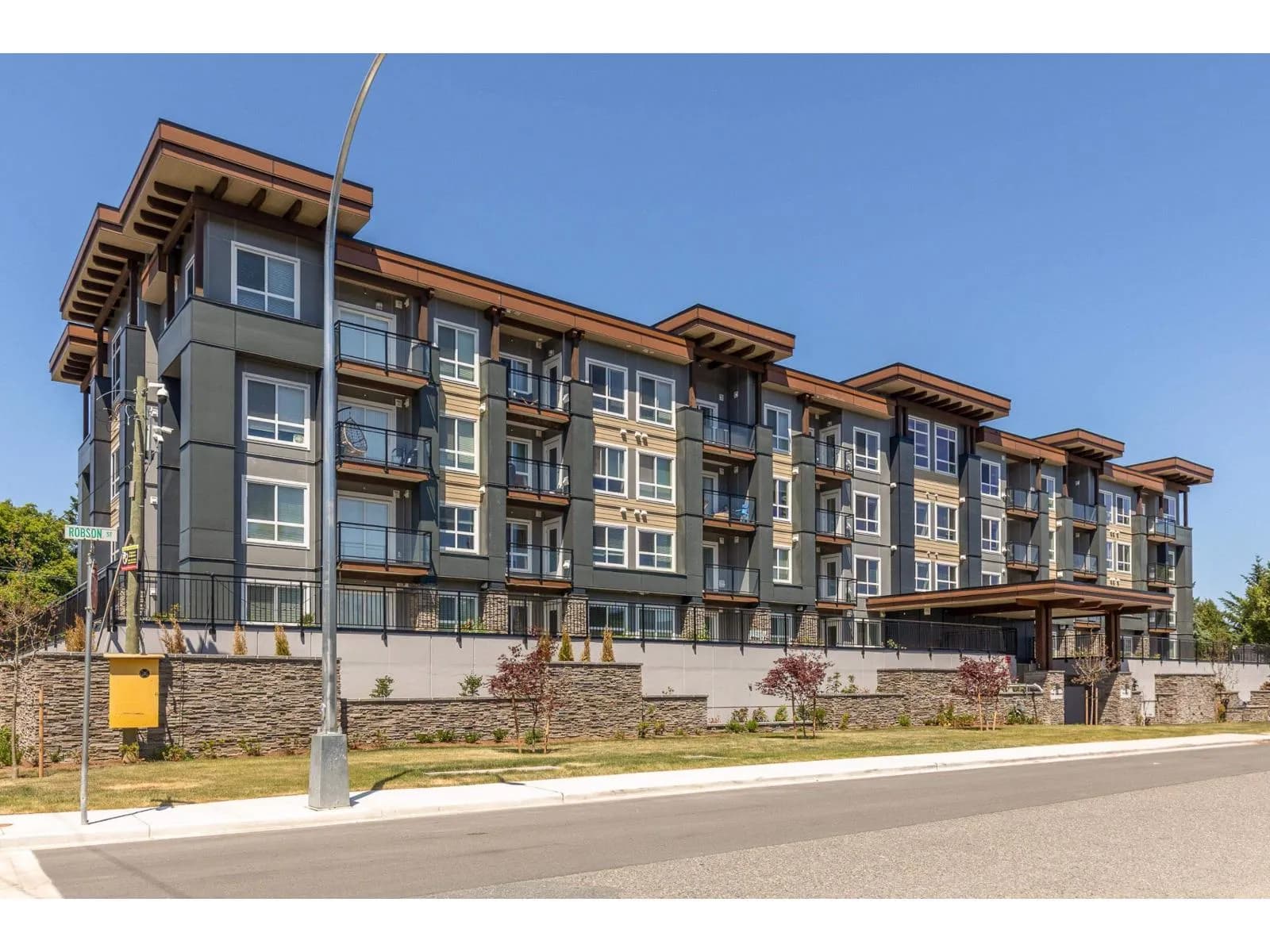 9450 ROBSON STREET, Chilliwack
