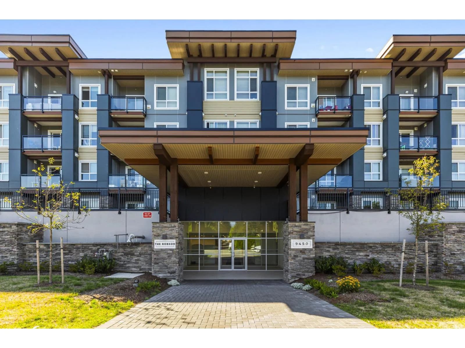 #214 9450 ROBSON STREET, Chilliwack, BC photo 2