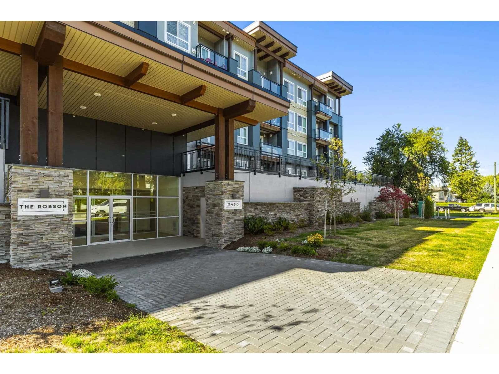 #214 9450 ROBSON STREET, Chilliwack, BC photo 3