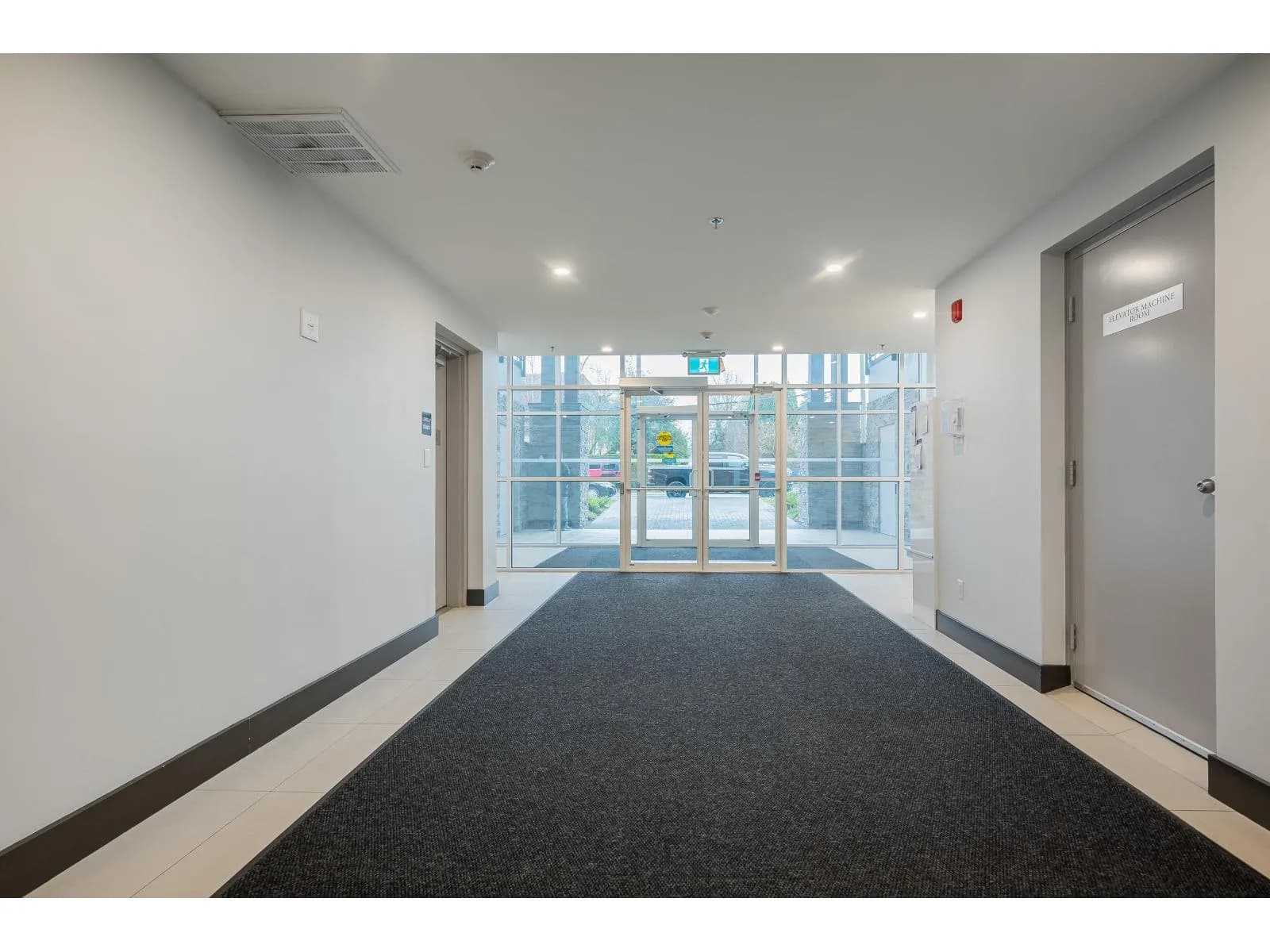 #214 9450 ROBSON STREET, Chilliwack, BC photo 5