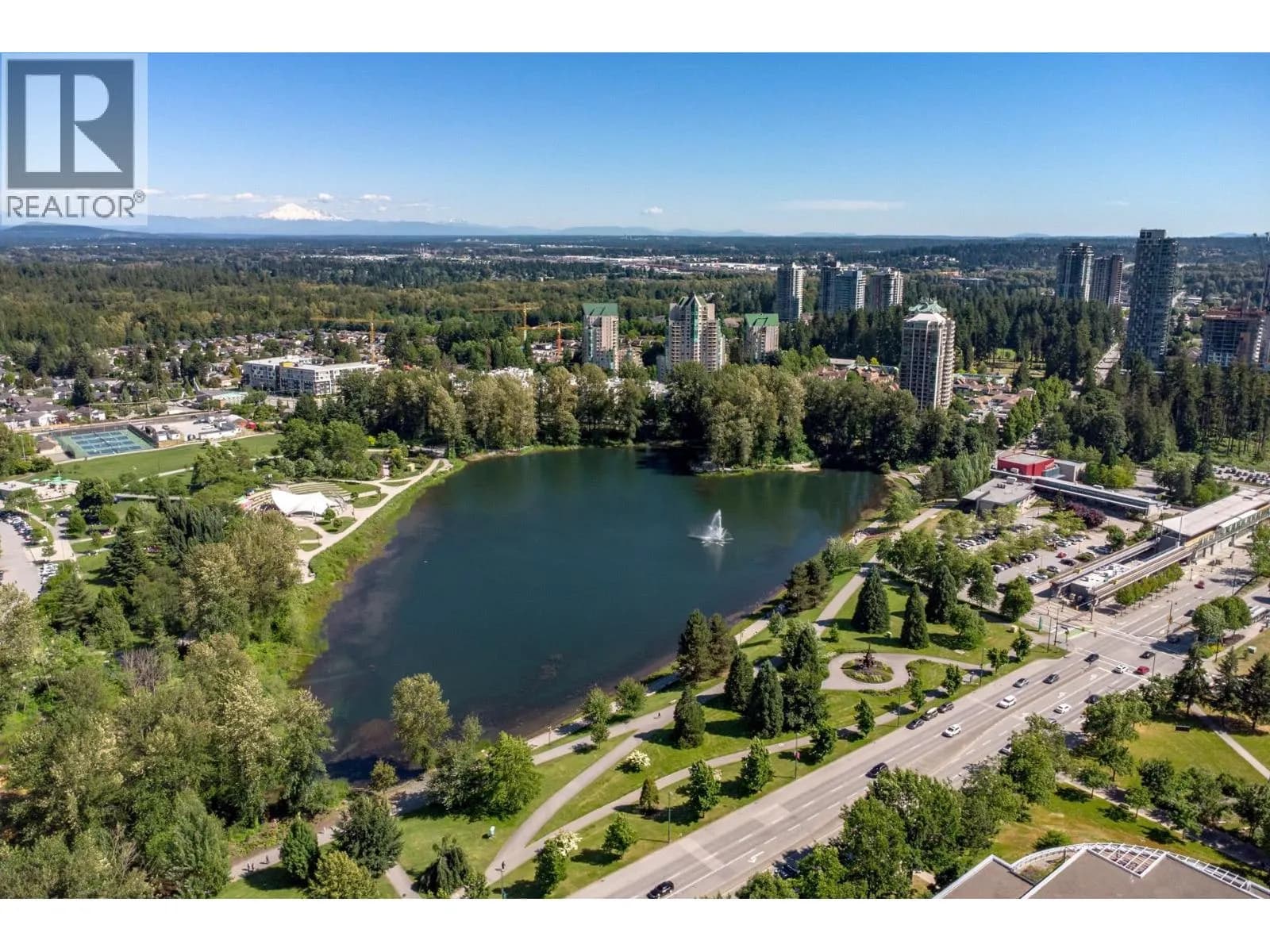 #214 1242 TOWN CENTRE BOULEVARD, Coquitlam, BC photo 2