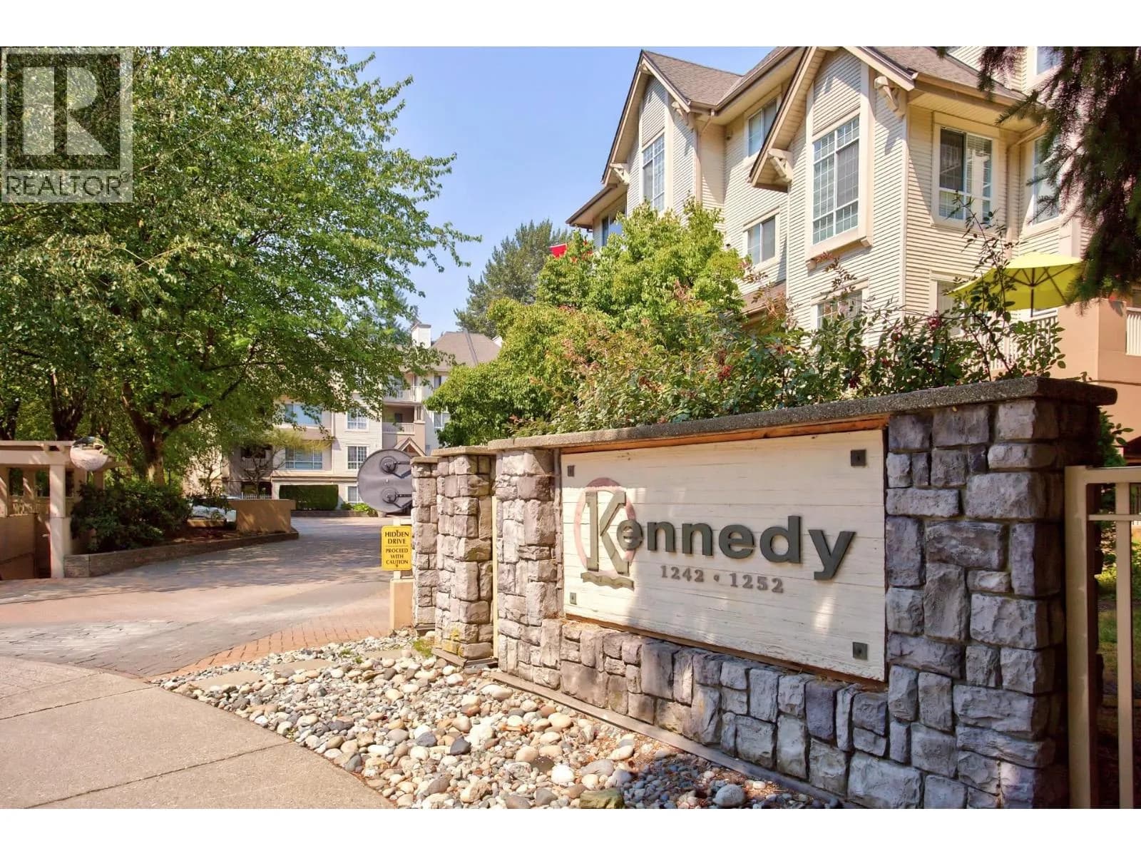 #214 1242 TOWN CENTRE BOULEVARD, Coquitlam, BC photo 4