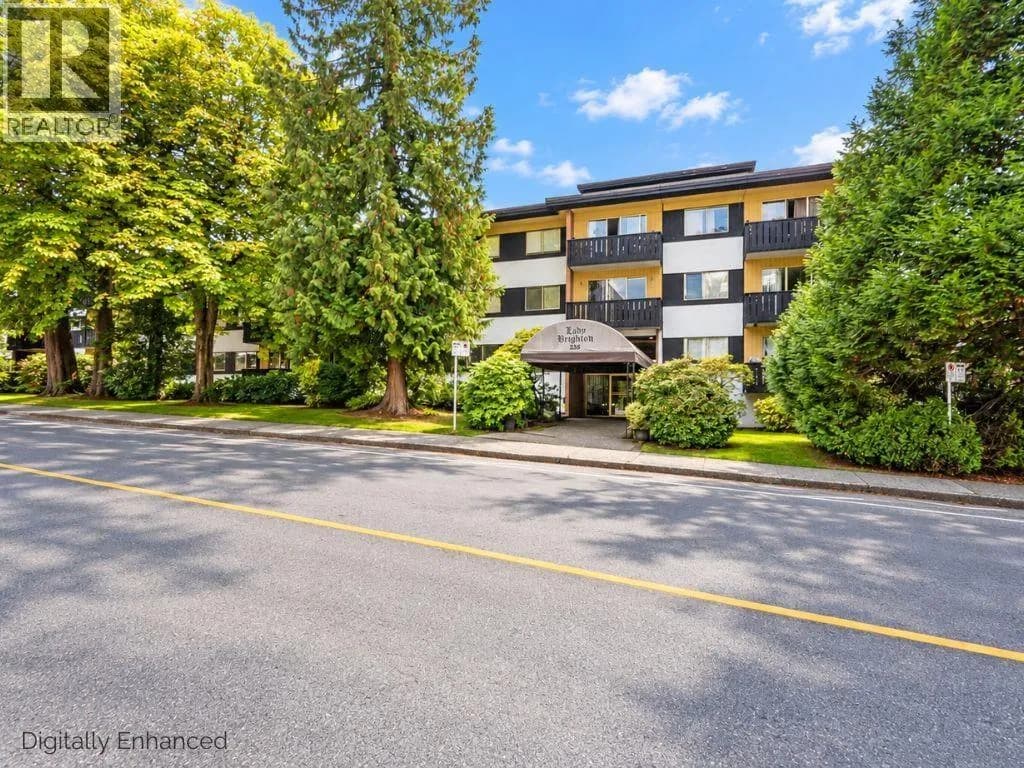 #106 235 E 13TH STREET, North Vancouver, BC photo 3