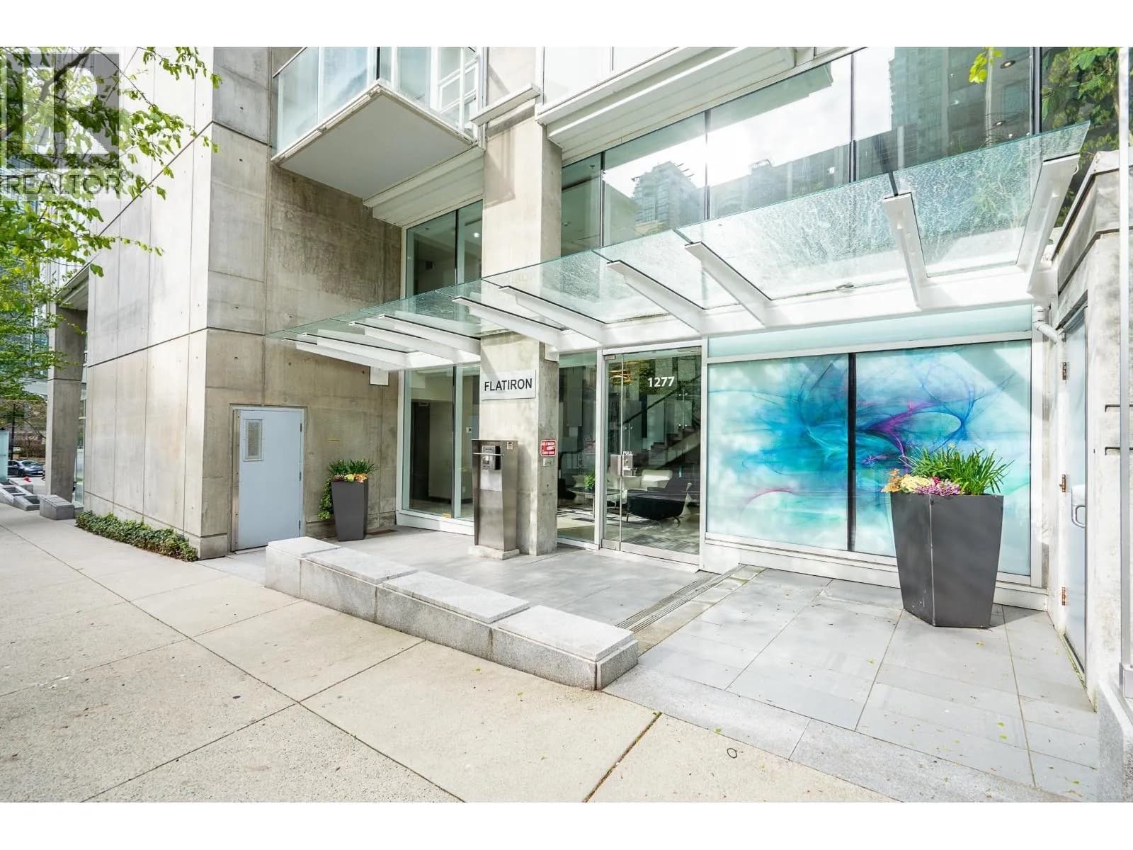 #2701 1277 MELVILLE STREET, Vancouver, BC photo 2
