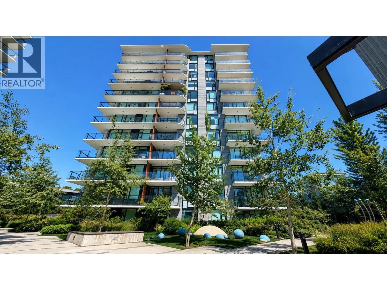 #1301 8761 UNIVERSITY CRESCENT, Burnaby, BC photo 5